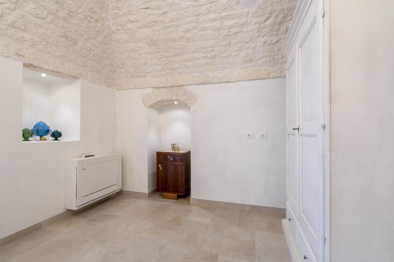 Suite La Scala Del Borgo 奇斯泰尼诺 外观 照片